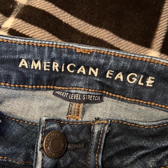 American Eagle Hi-Rise Jegging Crop - Picture 2 of 5